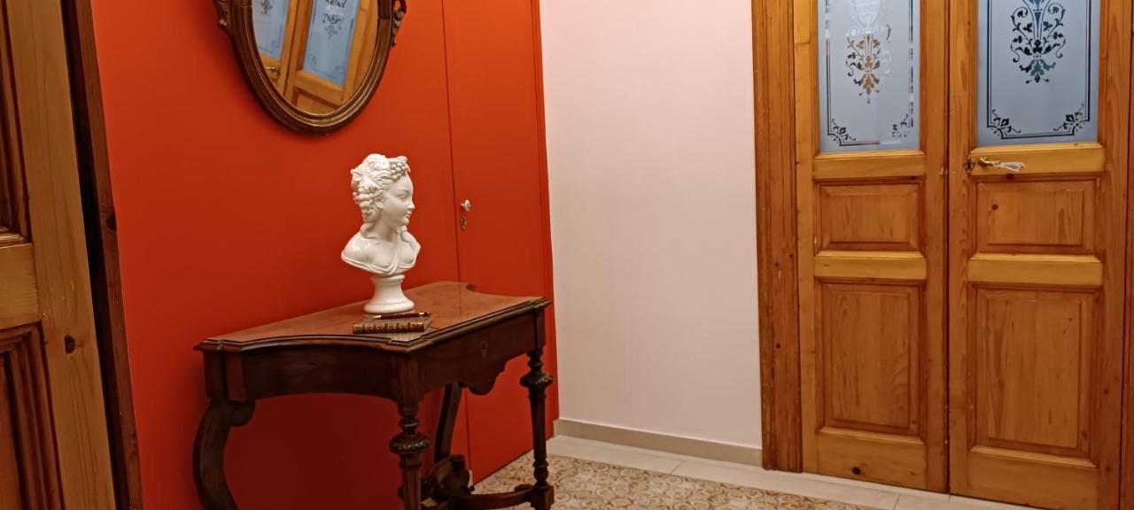 Amanda'S Suite Taranto Exterior photo