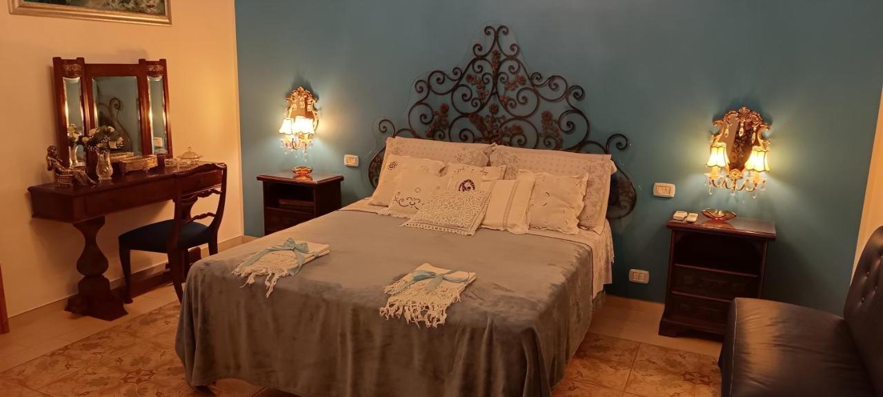Amanda'S Suite Taranto Exterior photo